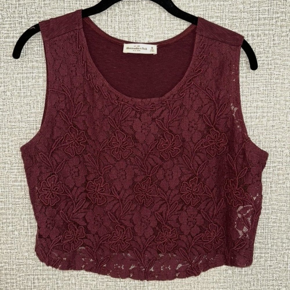 Wine Lace Crop Top Abercrombie & Fitch sz. M